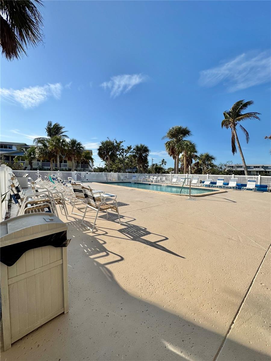 HIDEAWAY BAY BEACH CLUB PH 07 - Residential