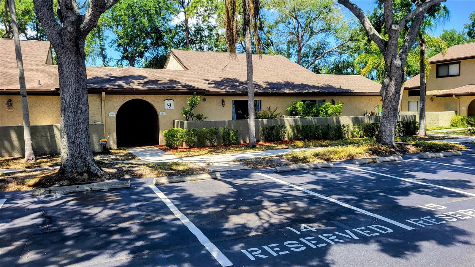 6262 142ND AVENUE N 905