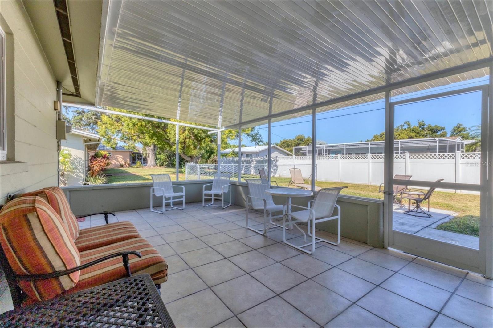 GULF GATE - Residential