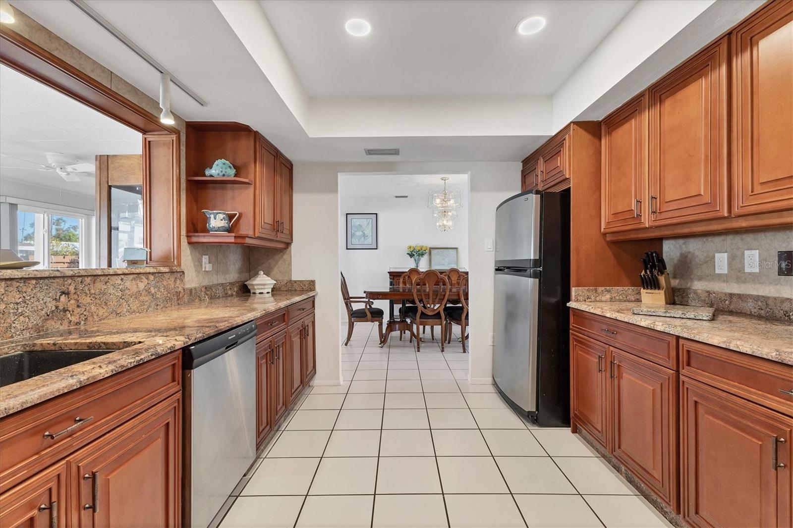 GULF GATE - Residential