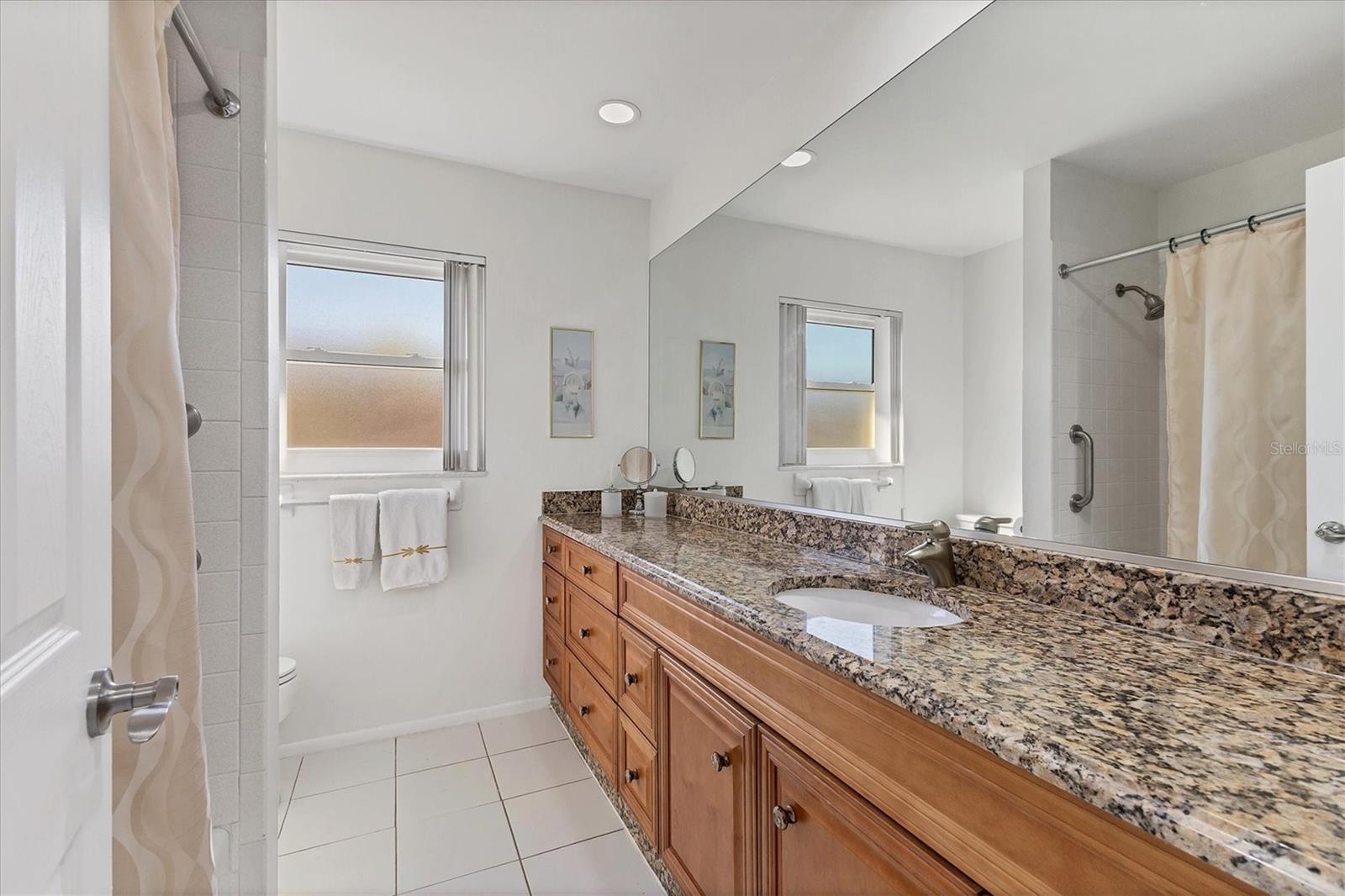 GULF GATE - Residential