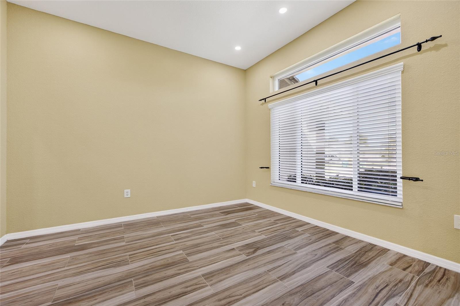 PUNTA GORDA ISLES SEC 20 - Residential