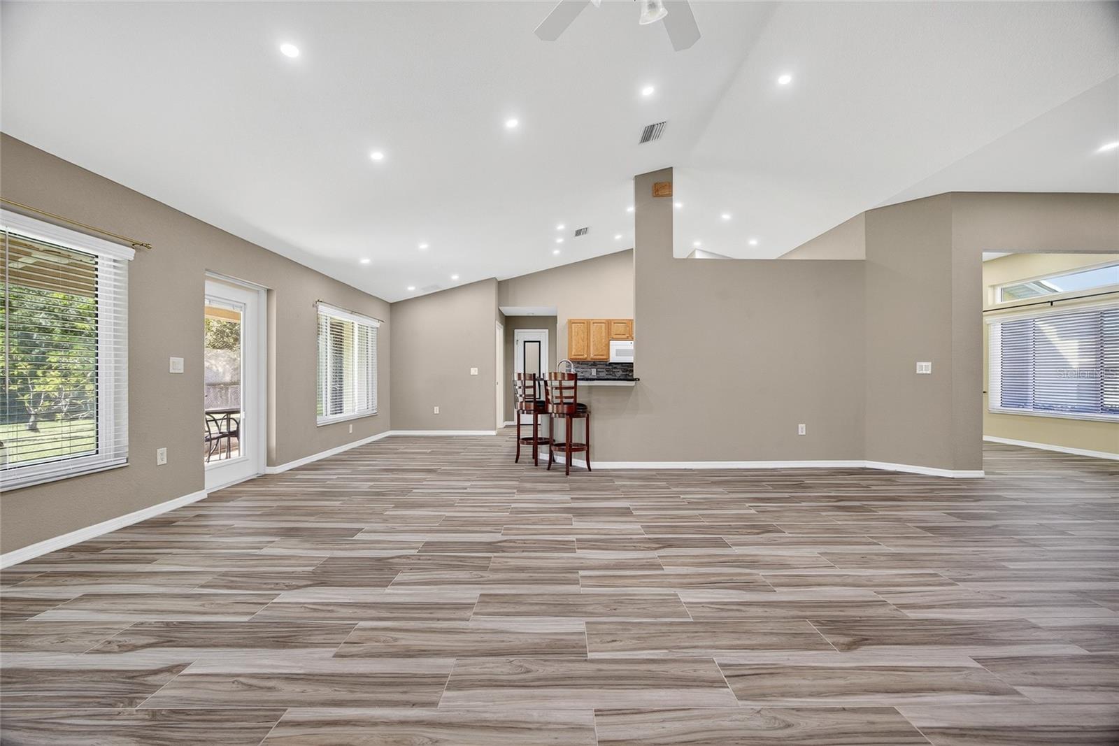 PUNTA GORDA ISLES SEC 20 - Residential