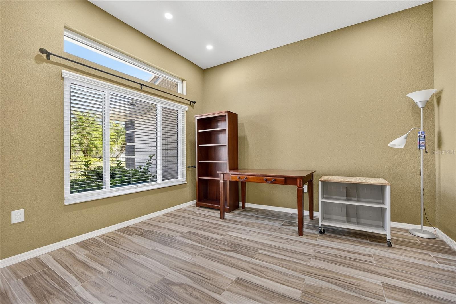 PUNTA GORDA ISLES SEC 20 - Residential