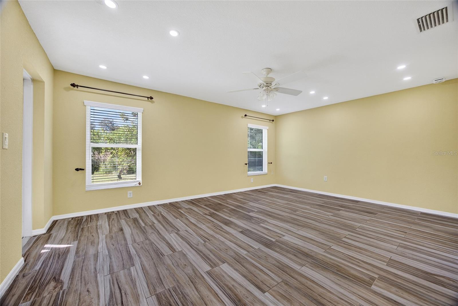 PUNTA GORDA ISLES SEC 20 - Residential