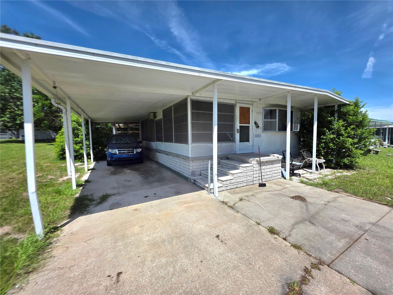 8095 WESTERN CIRCLE DRIVE