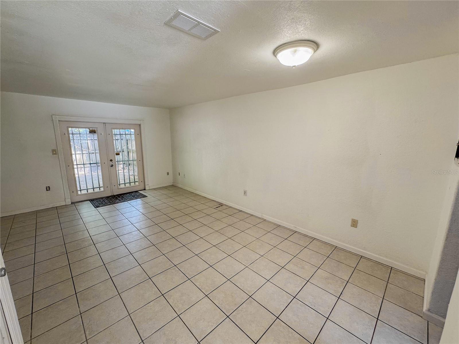 3935 SW 26TH TERRACE 3935A