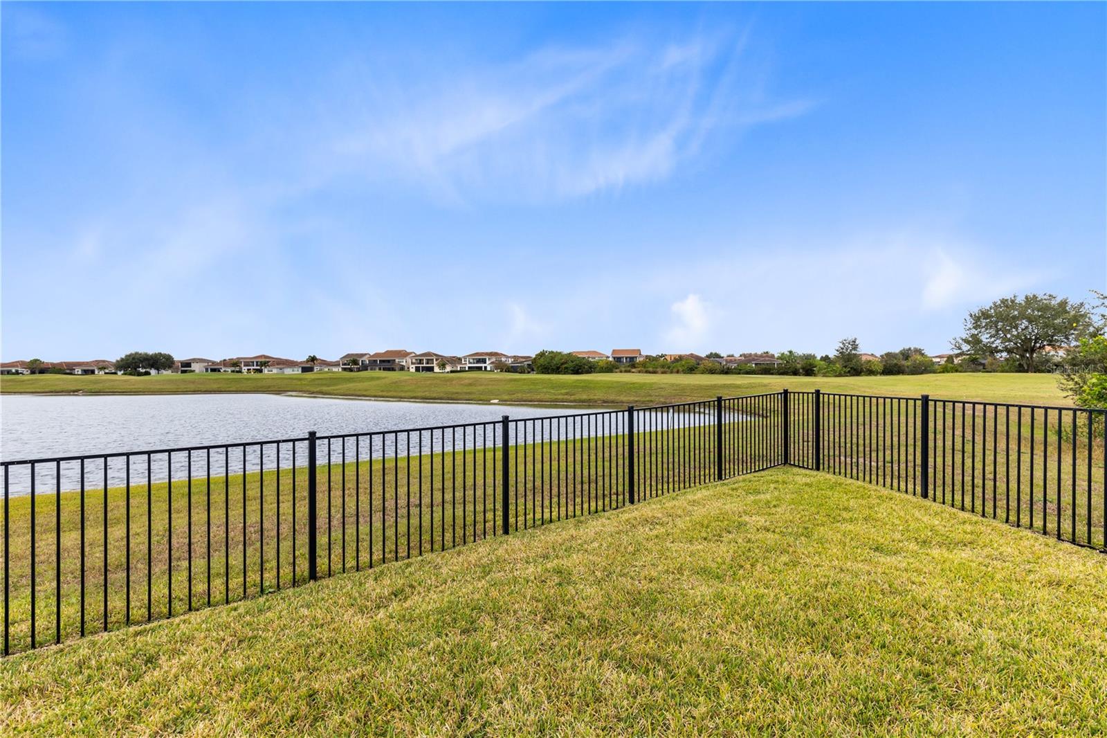 EAGLE CREEK - Residential