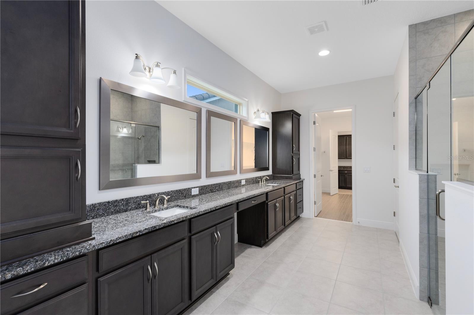 EAGLE CREEK - Residential