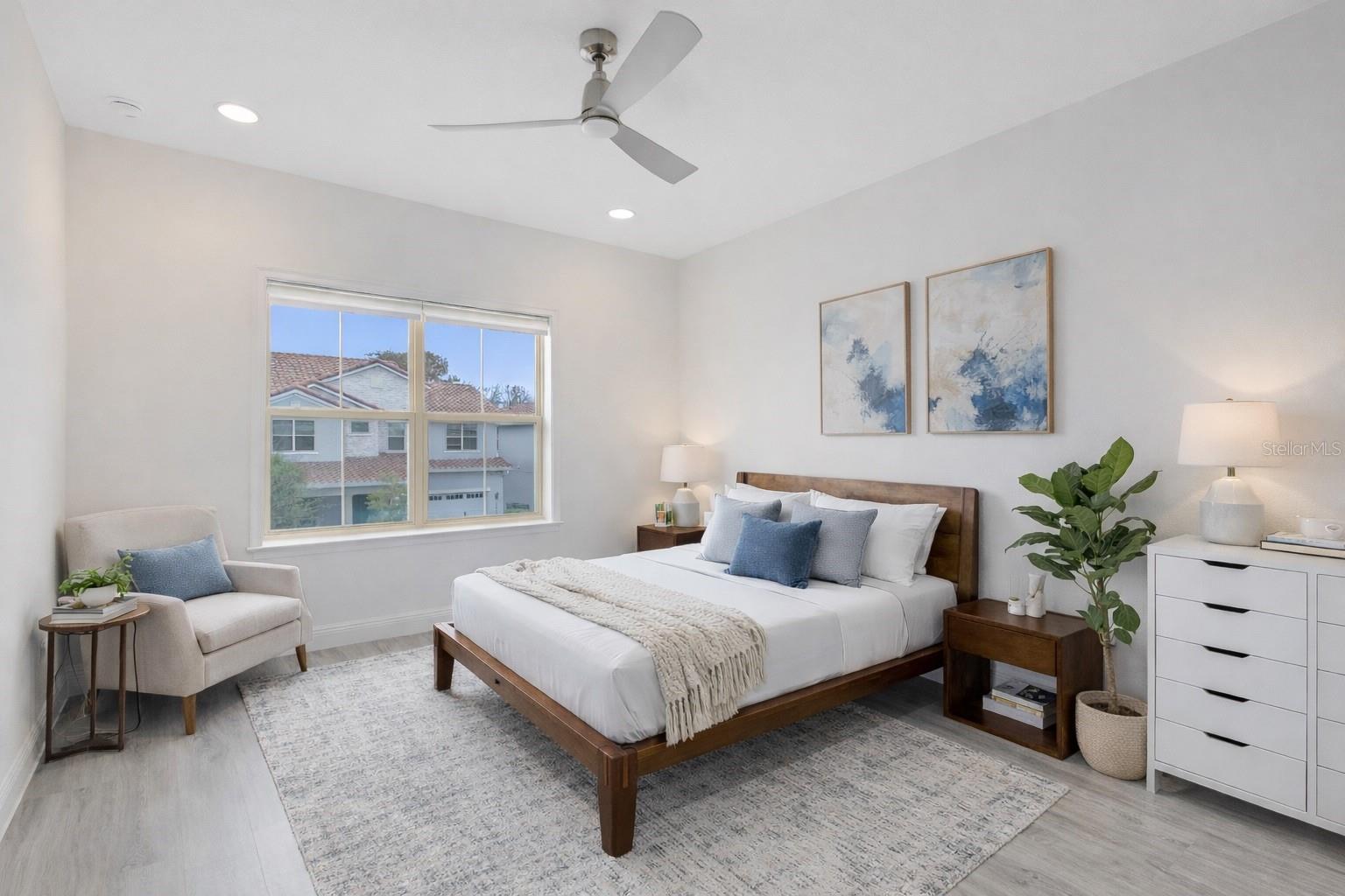 EAGLE CREEK - Residential