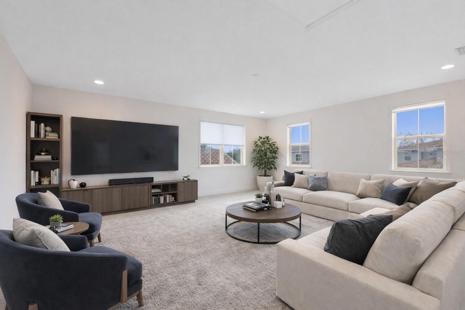 EAGLE CREEK - Residential