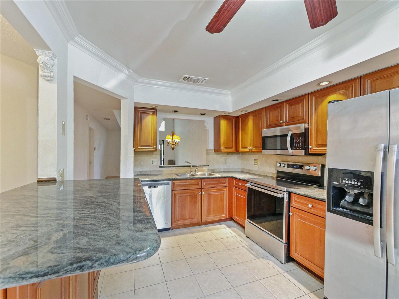 CROWN POINT BY THE SPGS - Residential