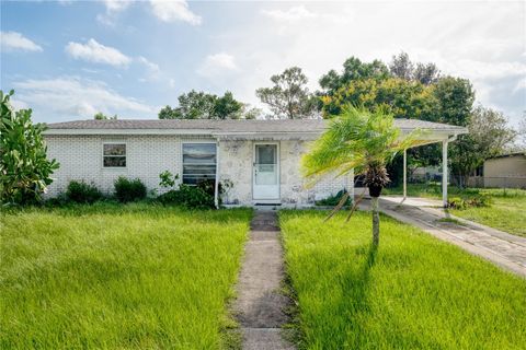 A home in DELTONA