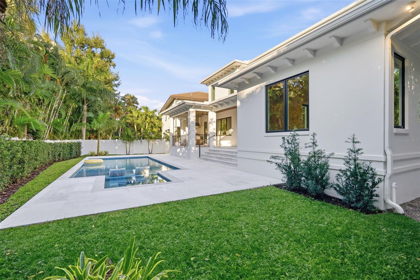 SNELL ISLE BRIGHTWATERS SEC 1 REP - Residential