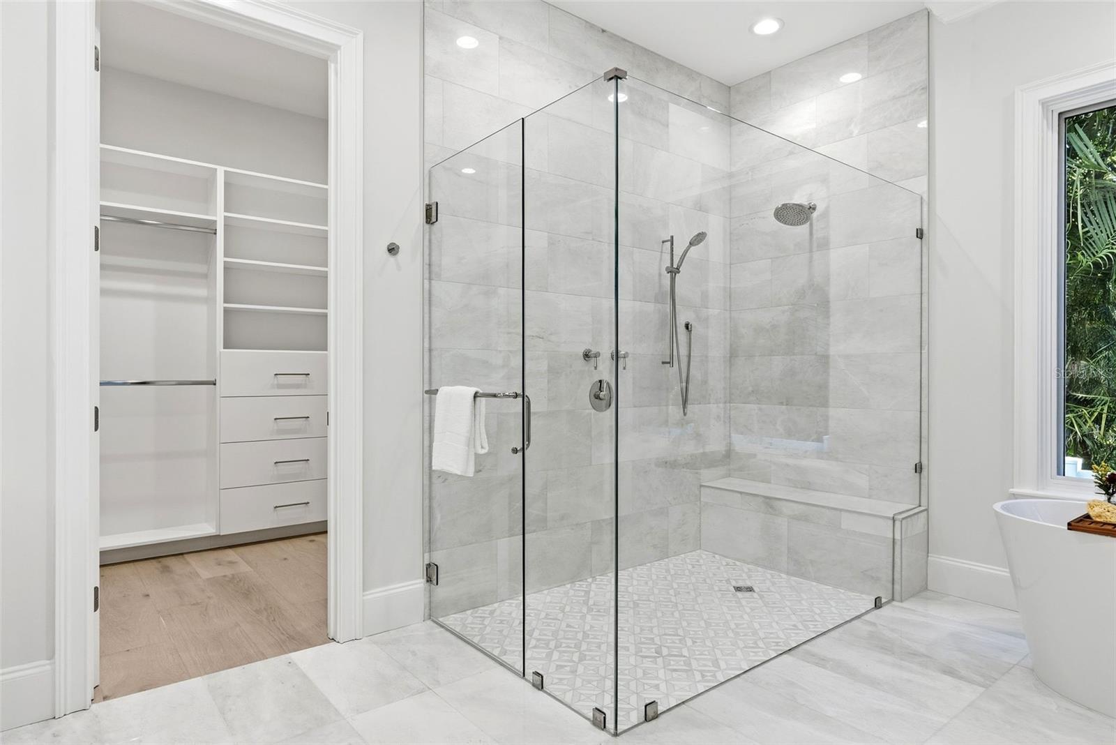 SNELL ISLE BRIGHTWATERS SEC 1 REP - Residential