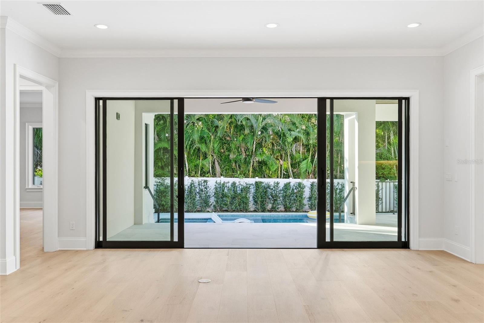 SNELL ISLE BRIGHTWATERS SEC 1 REP - Residential