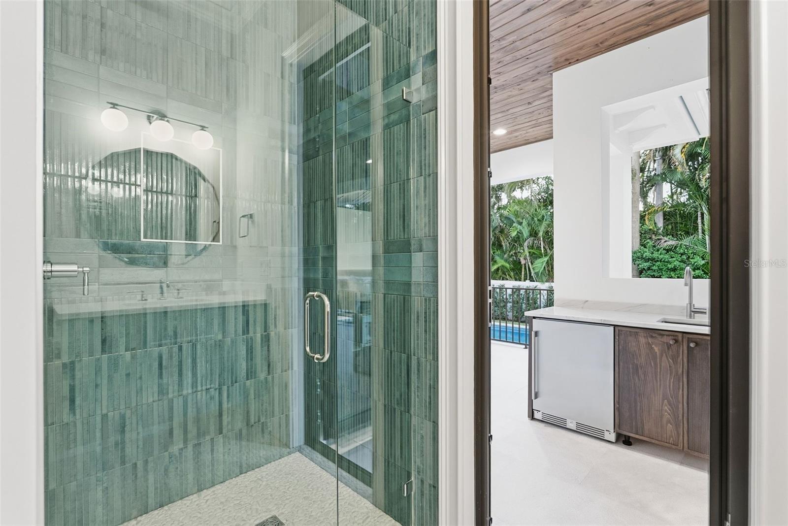 SNELL ISLE BRIGHTWATERS SEC 1 REP - Residential