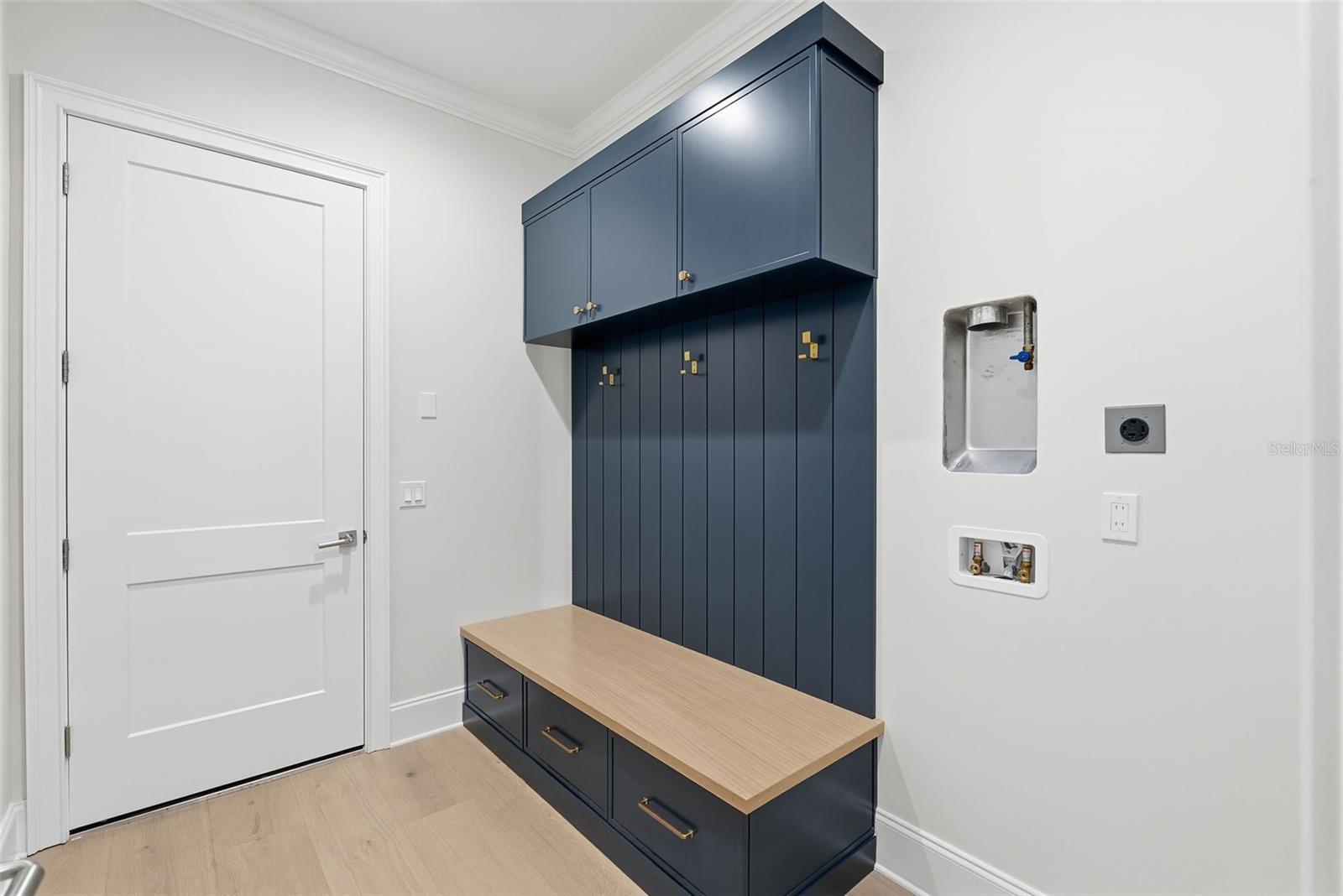 SNELL ISLE BRIGHTWATERS SEC 1 REP - Residential