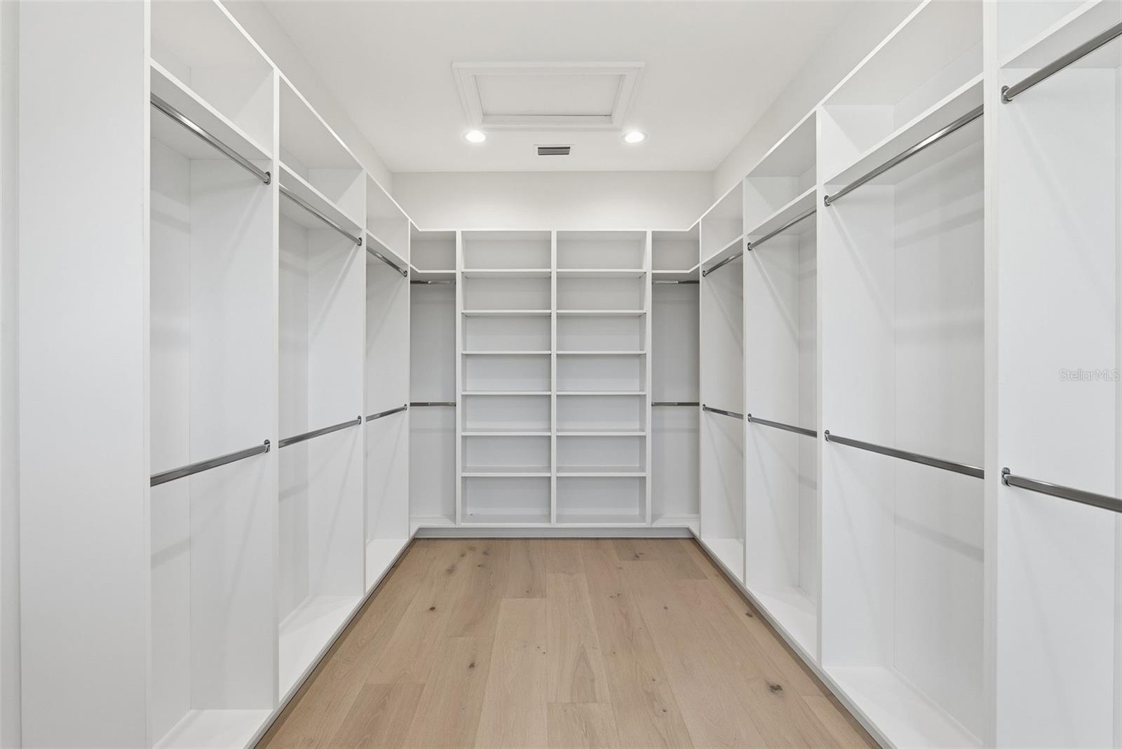 SNELL ISLE BRIGHTWATERS SEC 1 REP - Residential