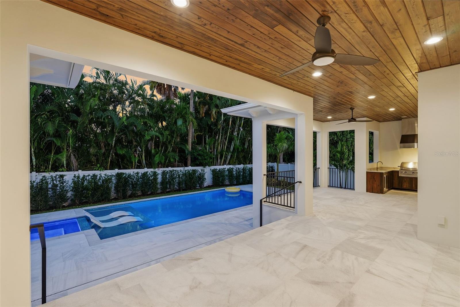 SNELL ISLE BRIGHTWATERS SEC 1 REP - Residential