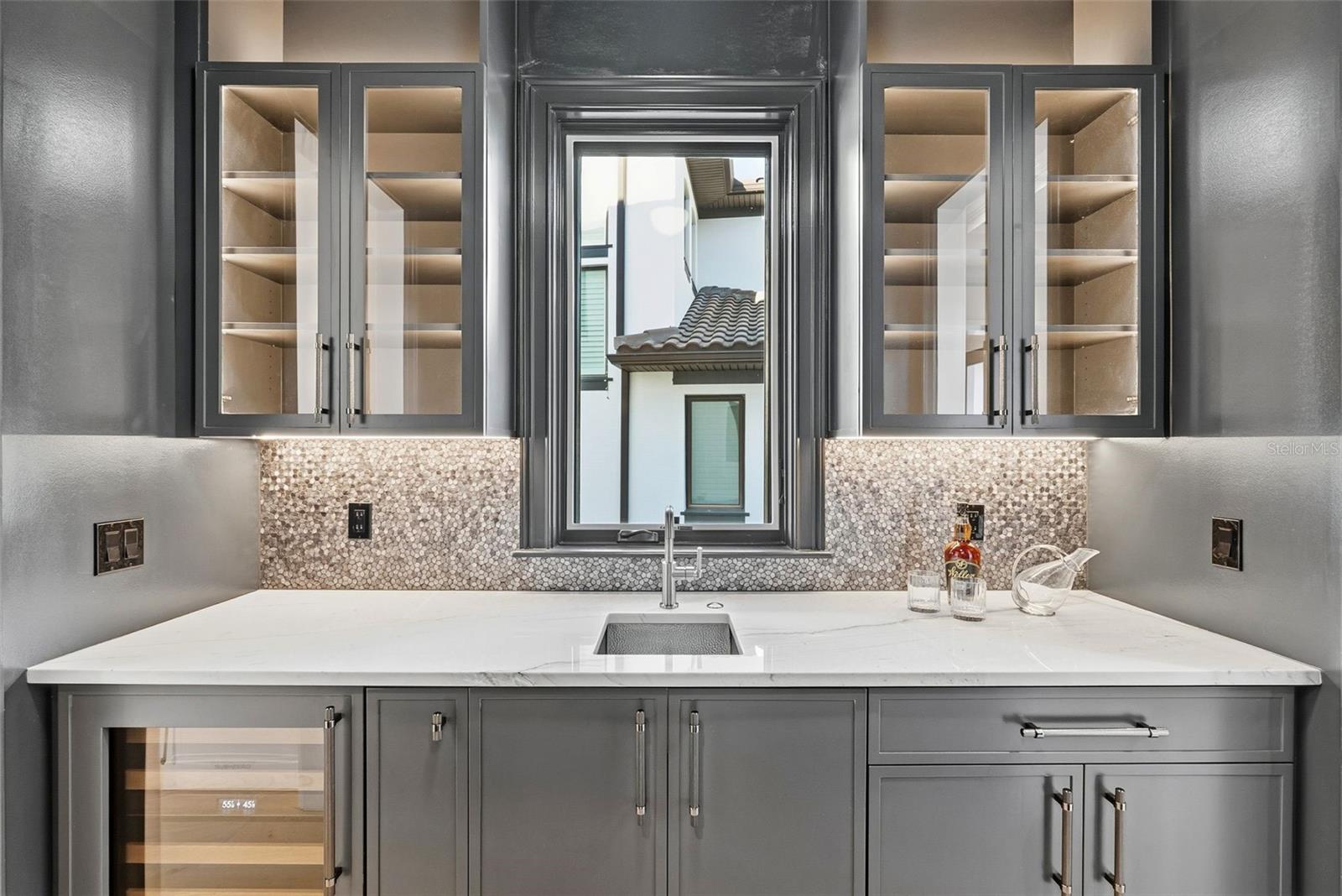 SNELL ISLE BRIGHTWATERS SEC 1 REP - Residential