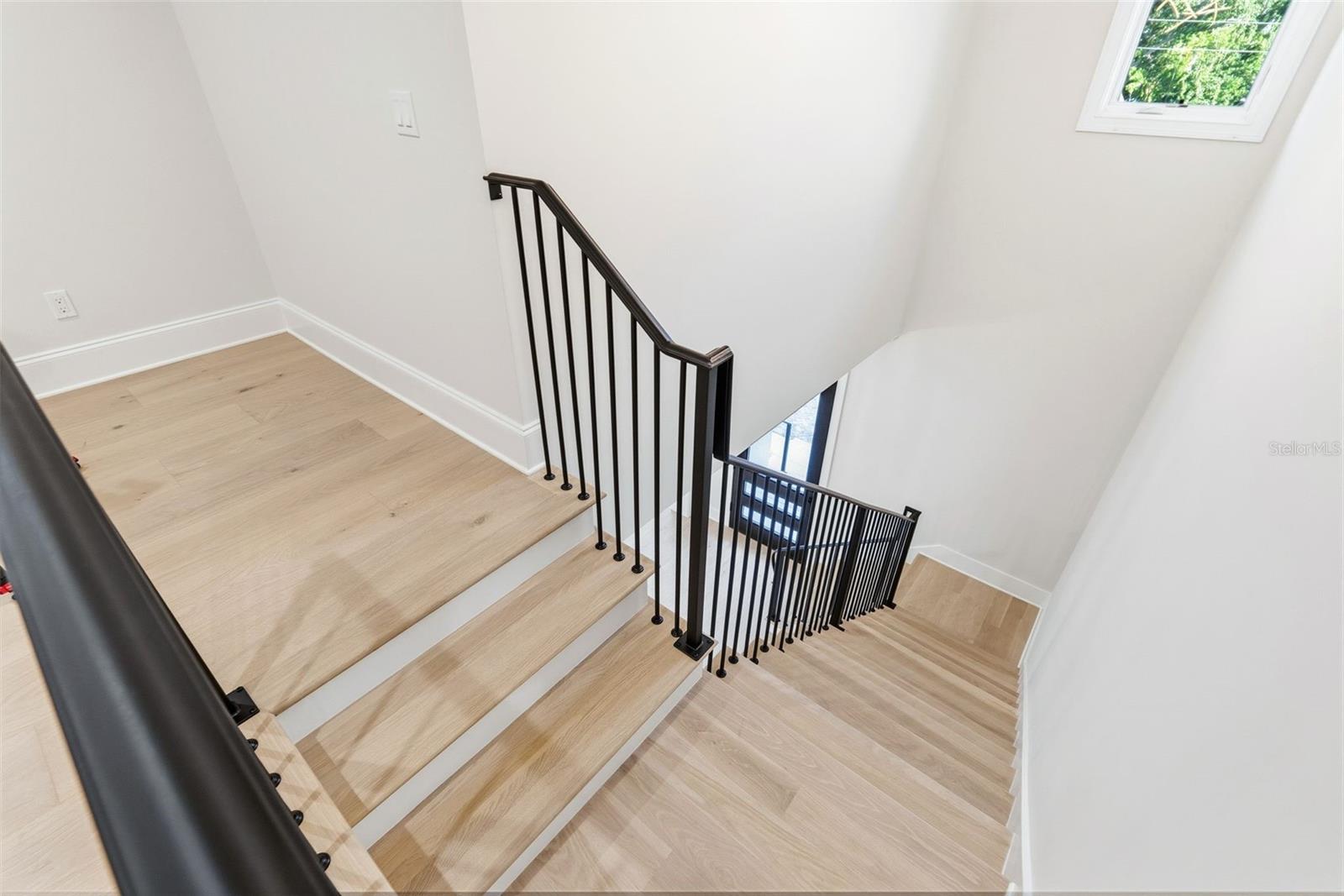 SNELL ISLE BRIGHTWATERS SEC 1 REP - Residential