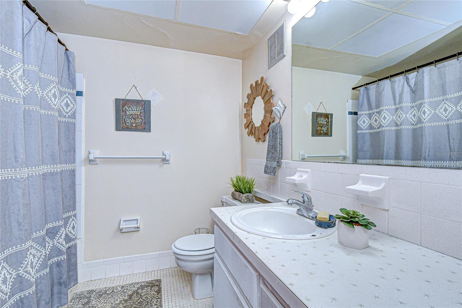 DISSTON ARMS APTS CONDO - Residential