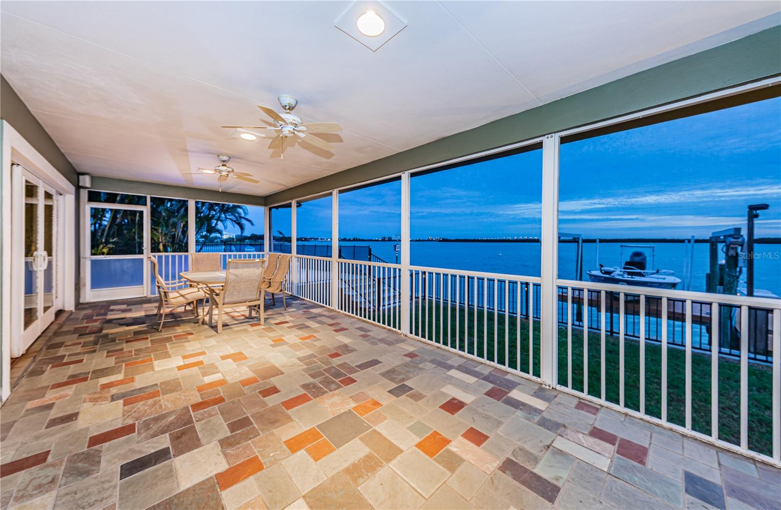 BAYWAY ISLES - Residential