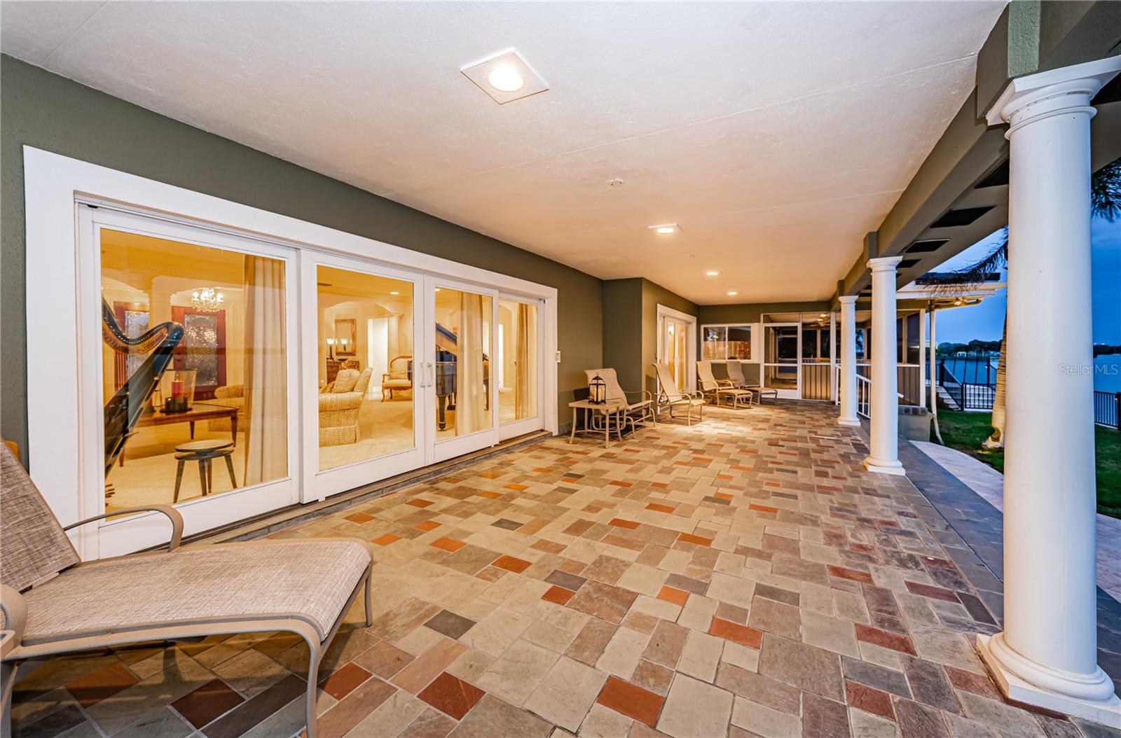 BAYWAY ISLES - Residential