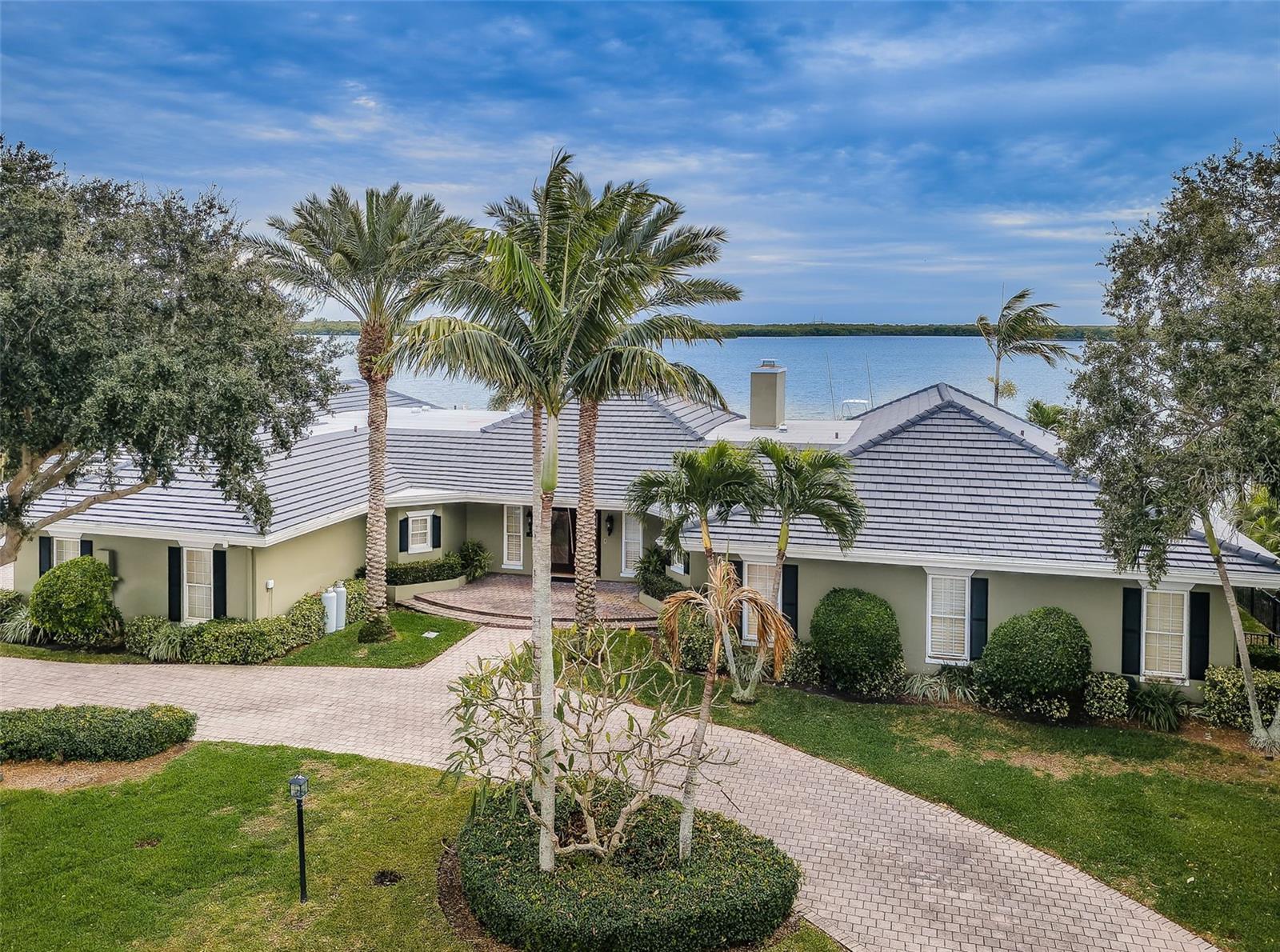 BAYWAY ISLES - Residential