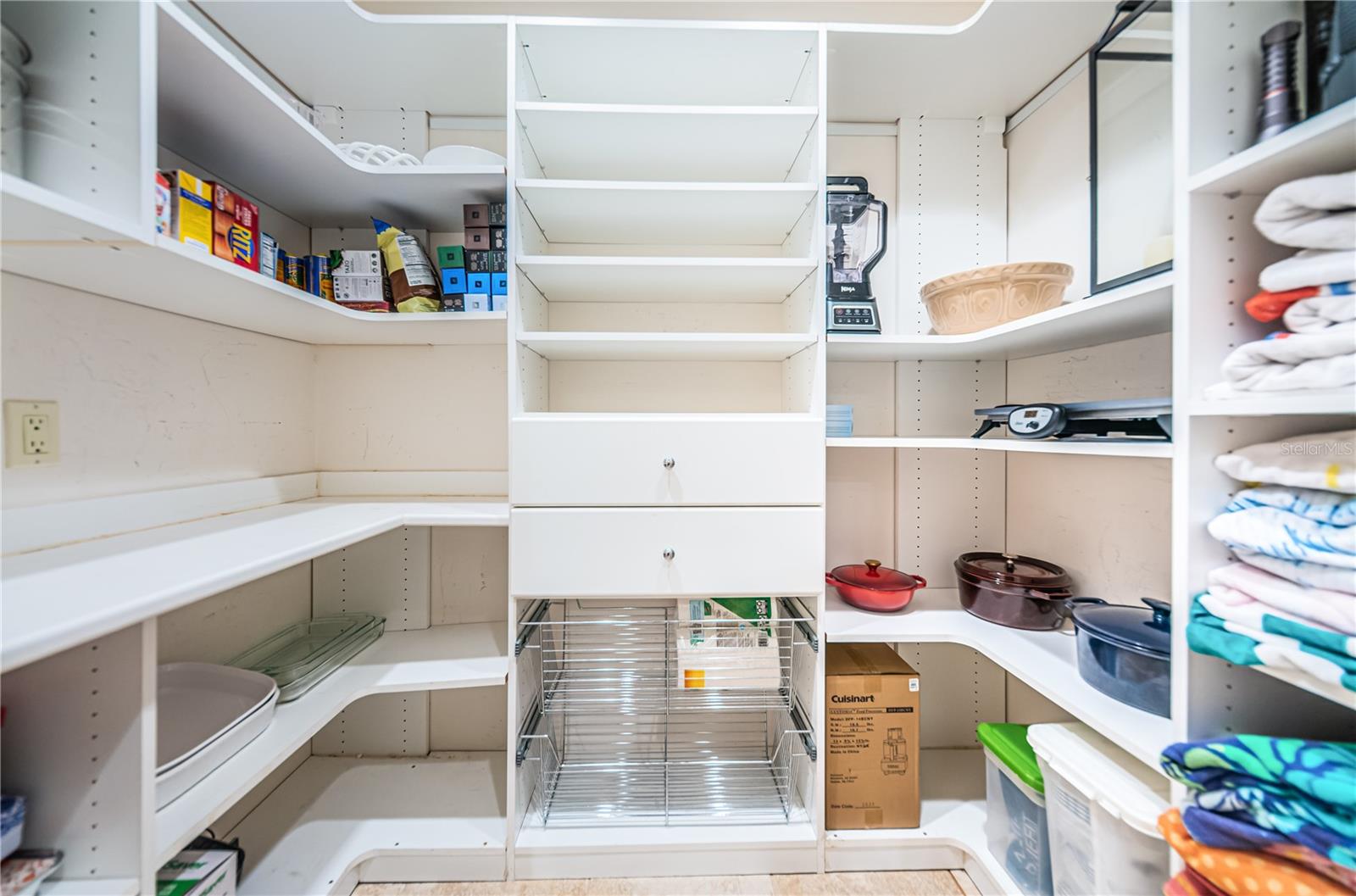 BAYWAY ISLES - Residential