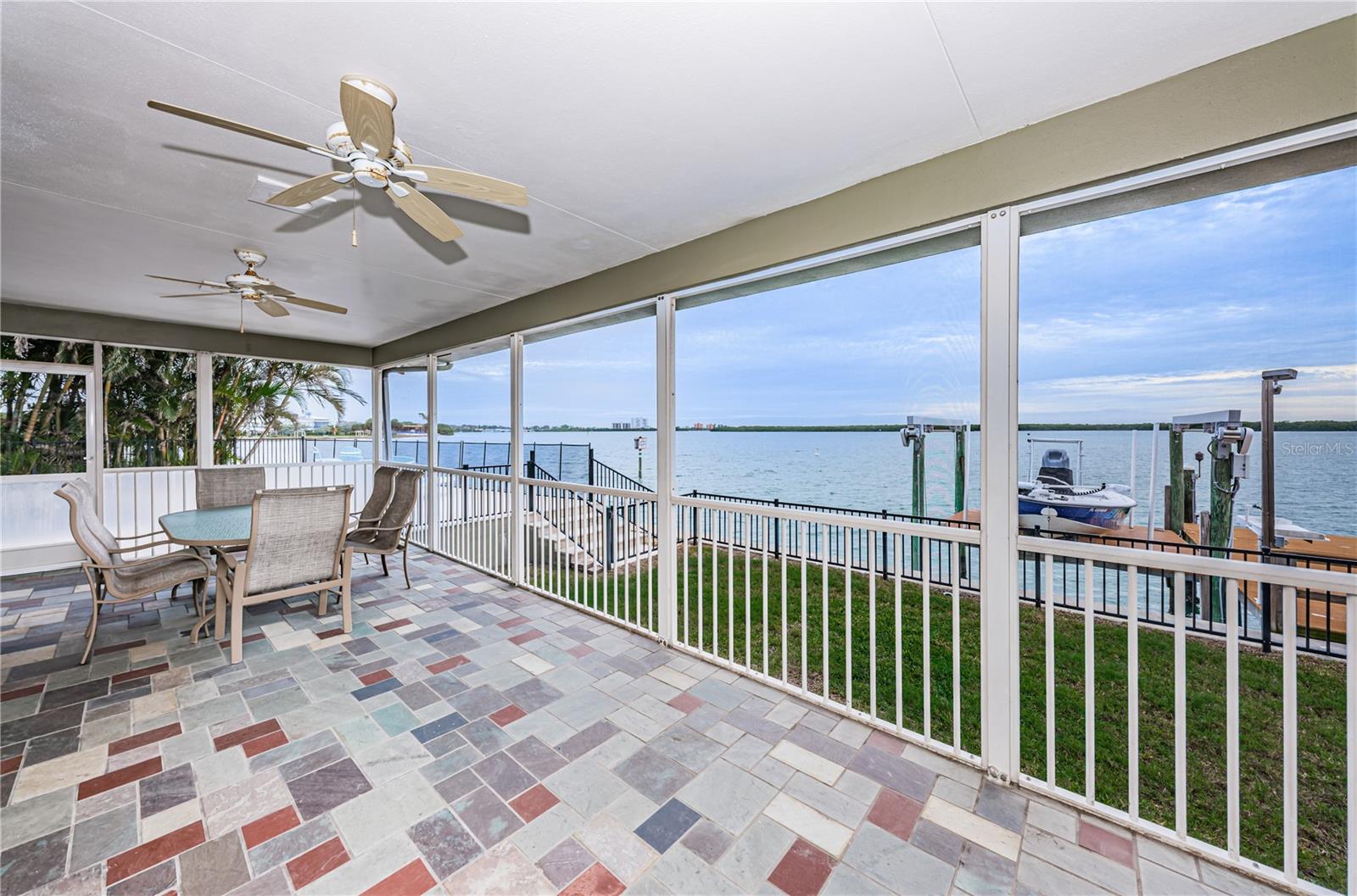 BAYWAY ISLES - Residential