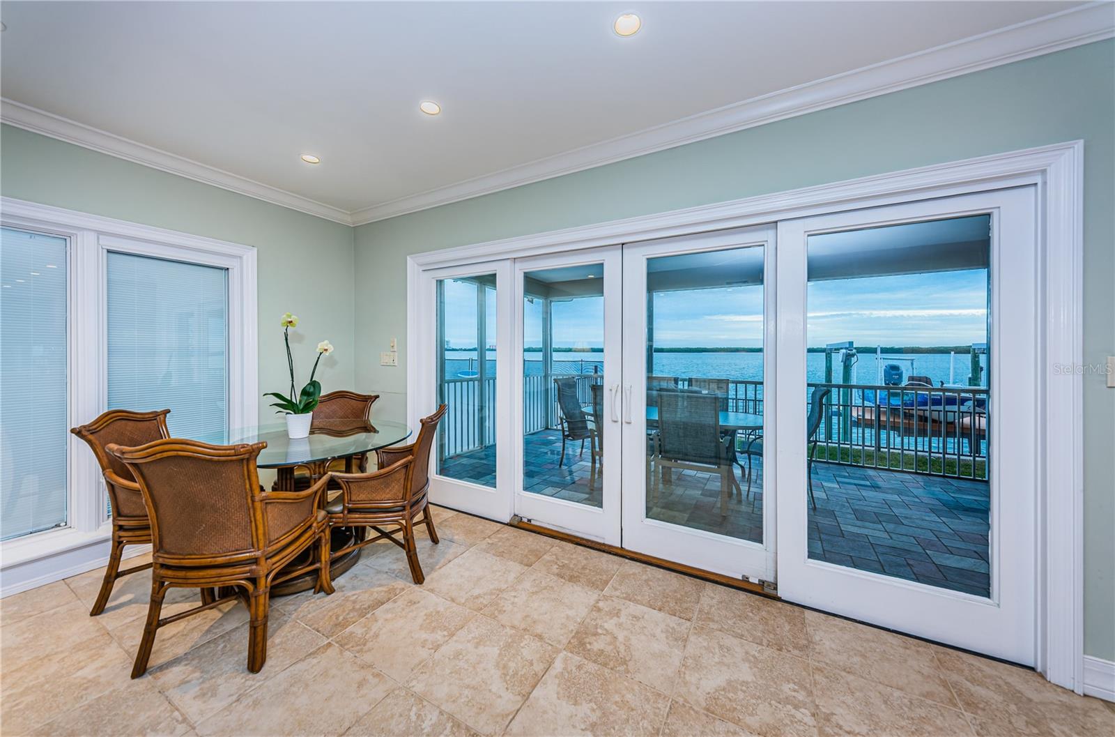 BAYWAY ISLES - Residential