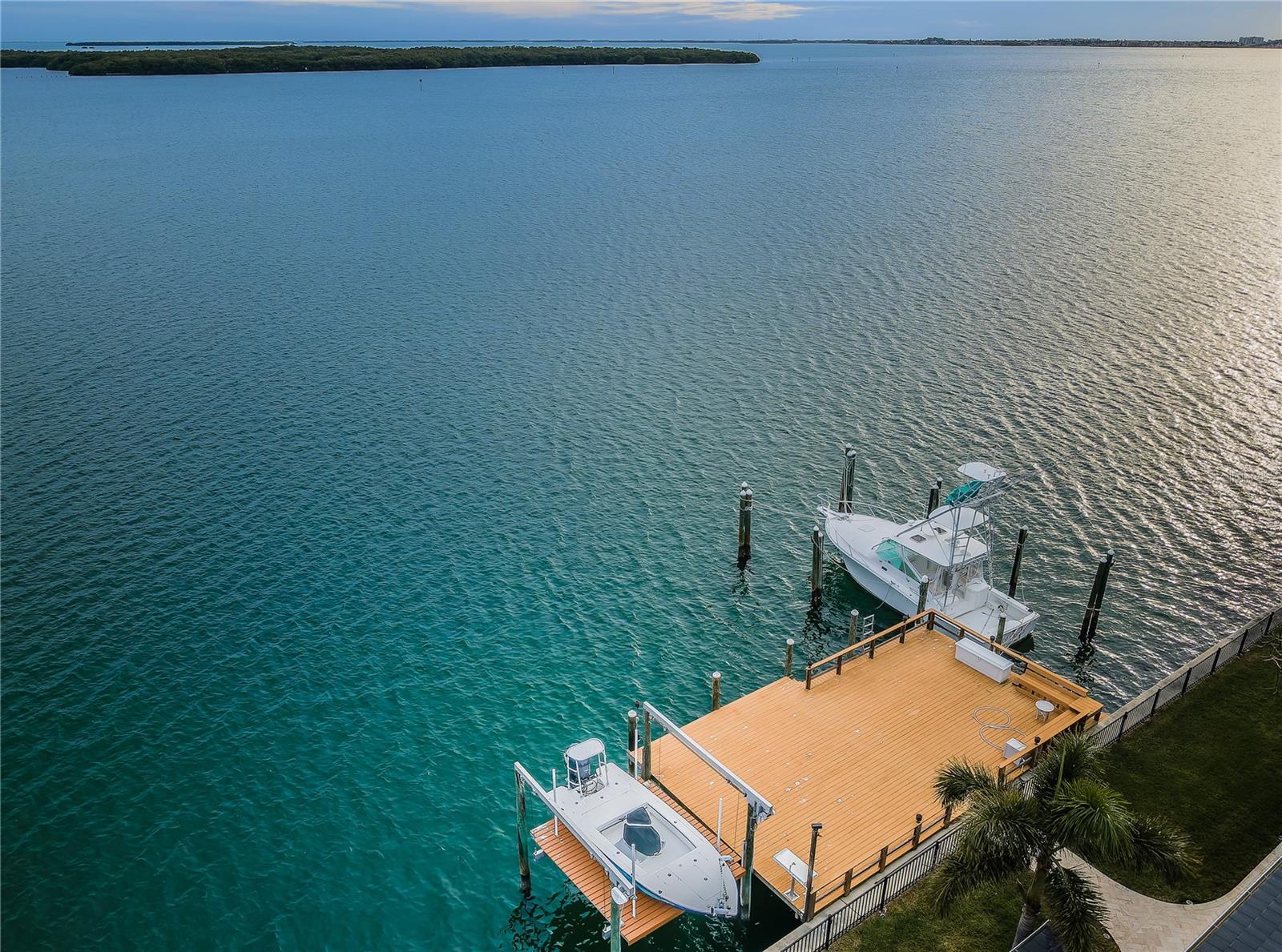 BAYWAY ISLES - Residential