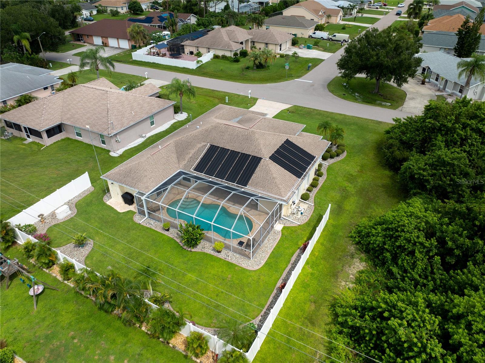 293 ROSEMARY STREET, PORT CHARLOTTE, FL, 33954 2 293 ROSEMARY STREET