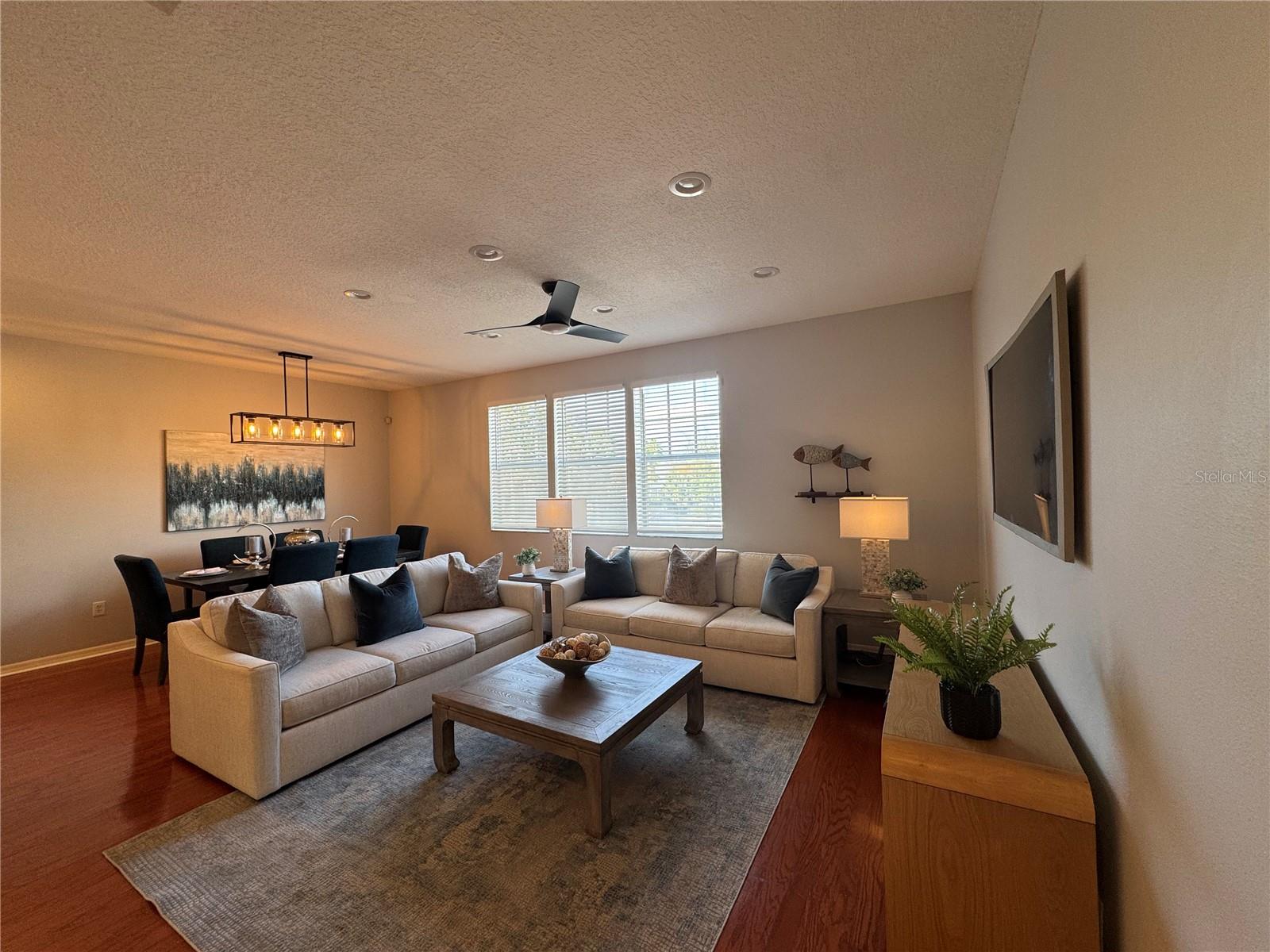 2900 W AZEELE STREET M