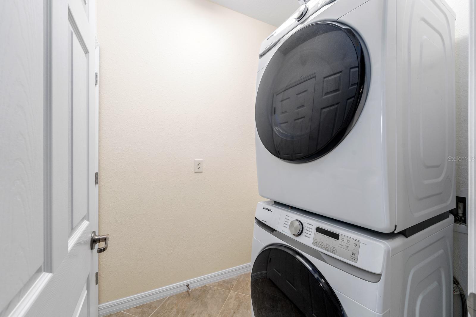 COACH HOMES I AT TIDEWATER PRSV PH VII - Residential