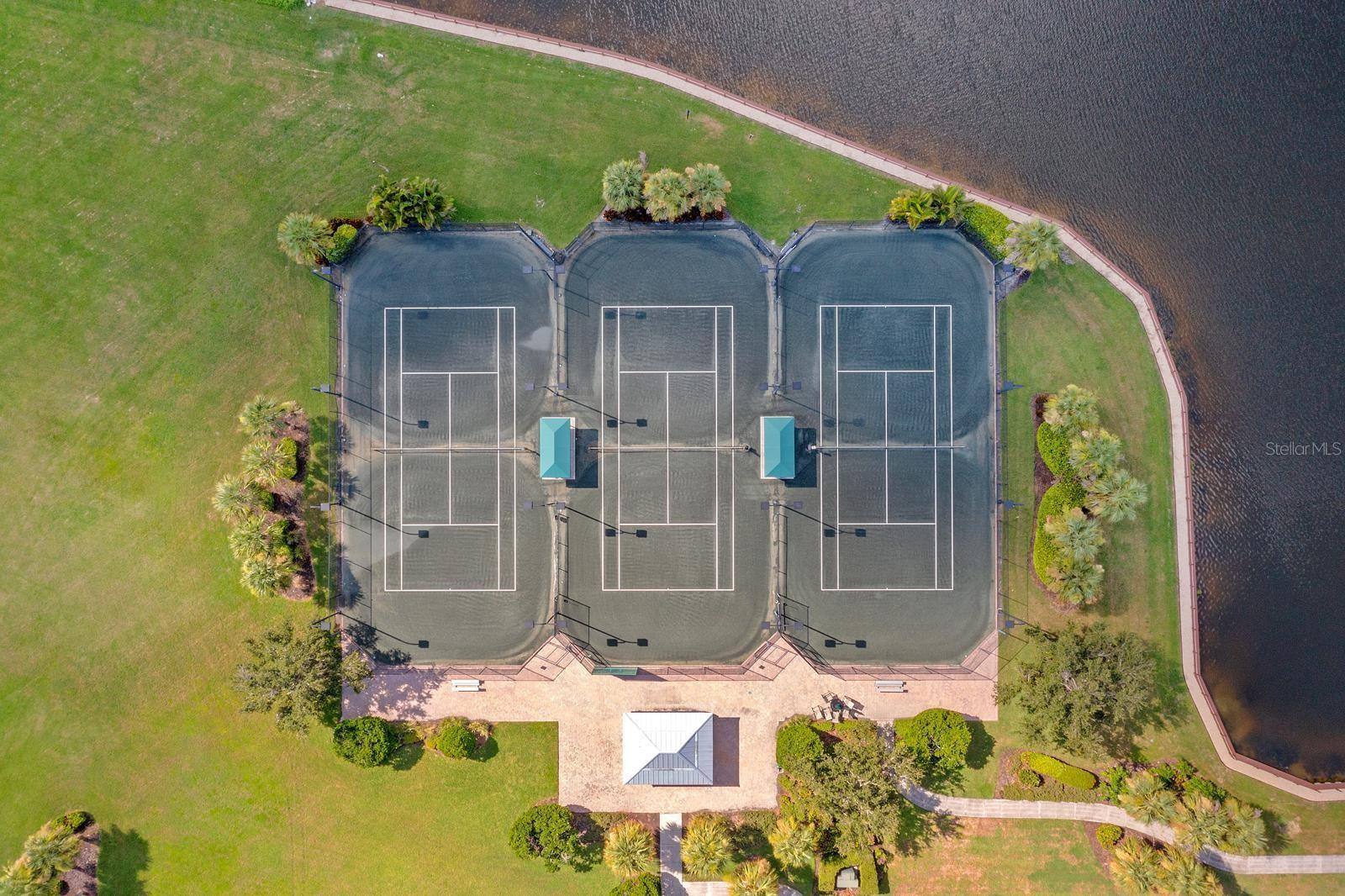 COACH HOMES I AT TIDEWATER PRSV PH VII - Residential