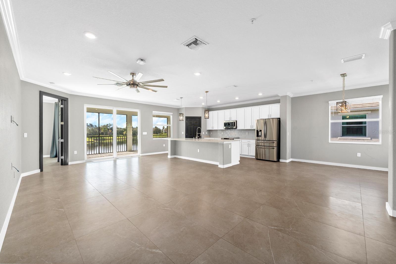 COACH HOMES I AT TIDEWATER PRSV PH VII - Residential