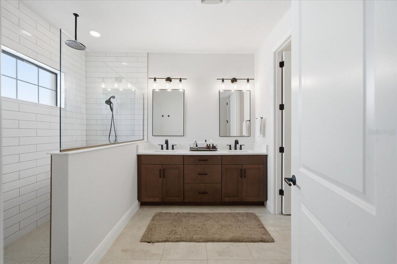 STARKEY RANCH - Residential