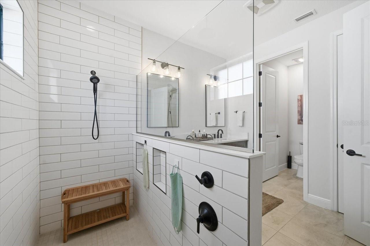 STARKEY RANCH - Residential