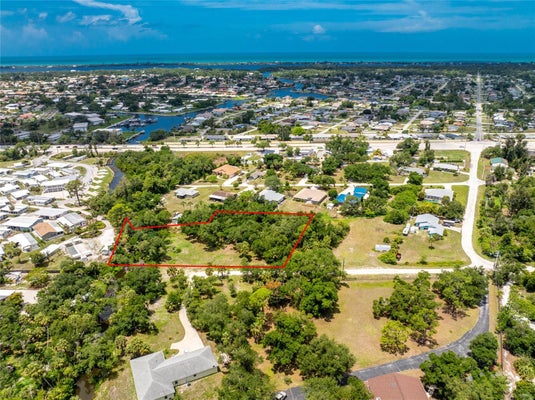 AVE D, ENGLEWOOD, FL 34224 - Image 6b32160fa43725d3a3b492431dc31bbd/2418737802