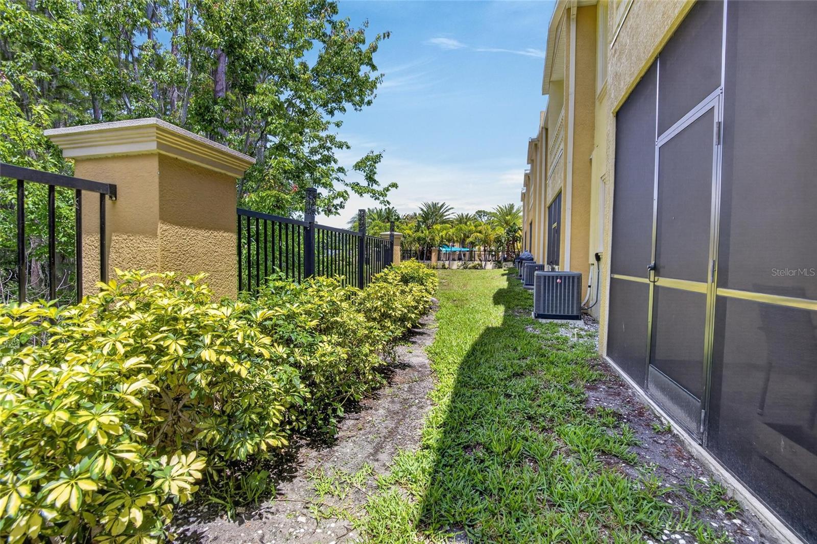 CYPRESS TRAILS TWNHMS OF TARPON SPGS - Residential