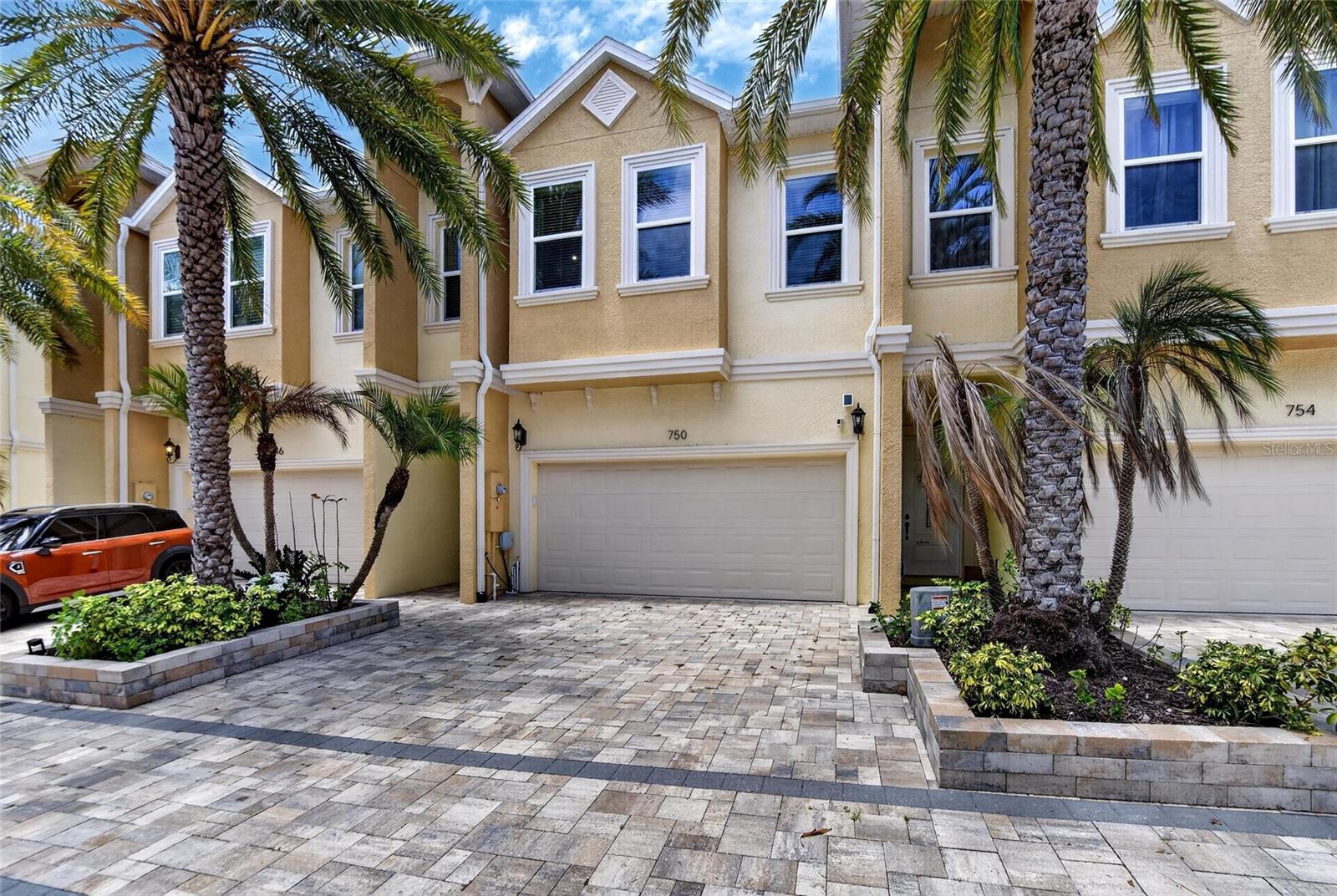 CYPRESS TRAILS TWNHMS OF TARPON SPGS - Residential