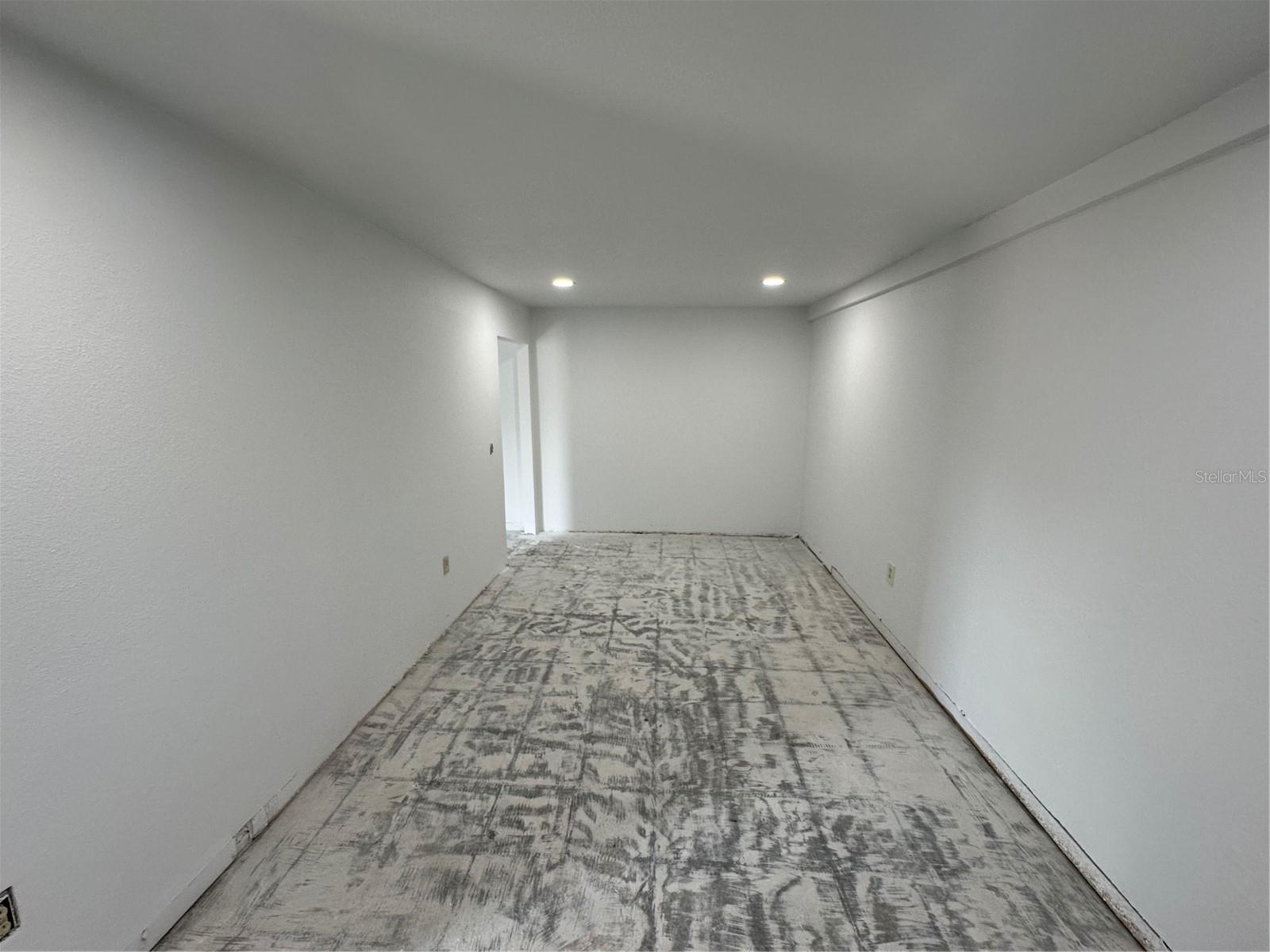 WARING INDUST PARK PH 03 - Commercial Sale