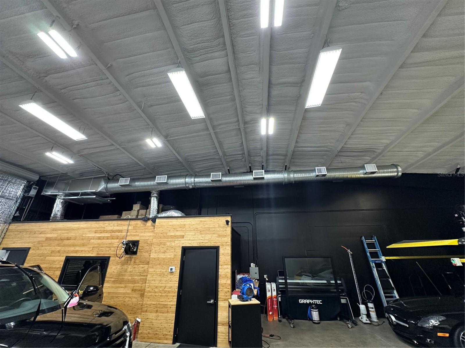 WARING INDUST PARK PH 03 - Commercial Sale