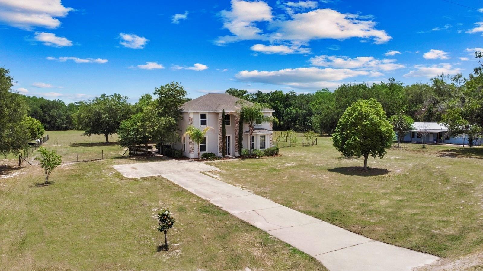 8848 BOGAERT DRIVE