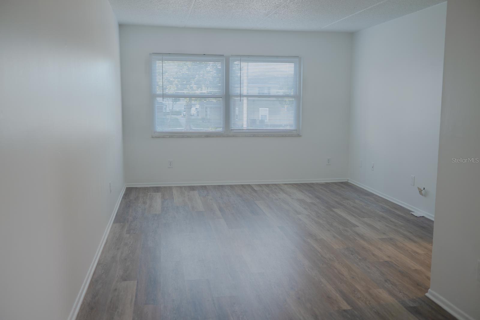 COMMODORE PLACE CONDO - Residential Lease