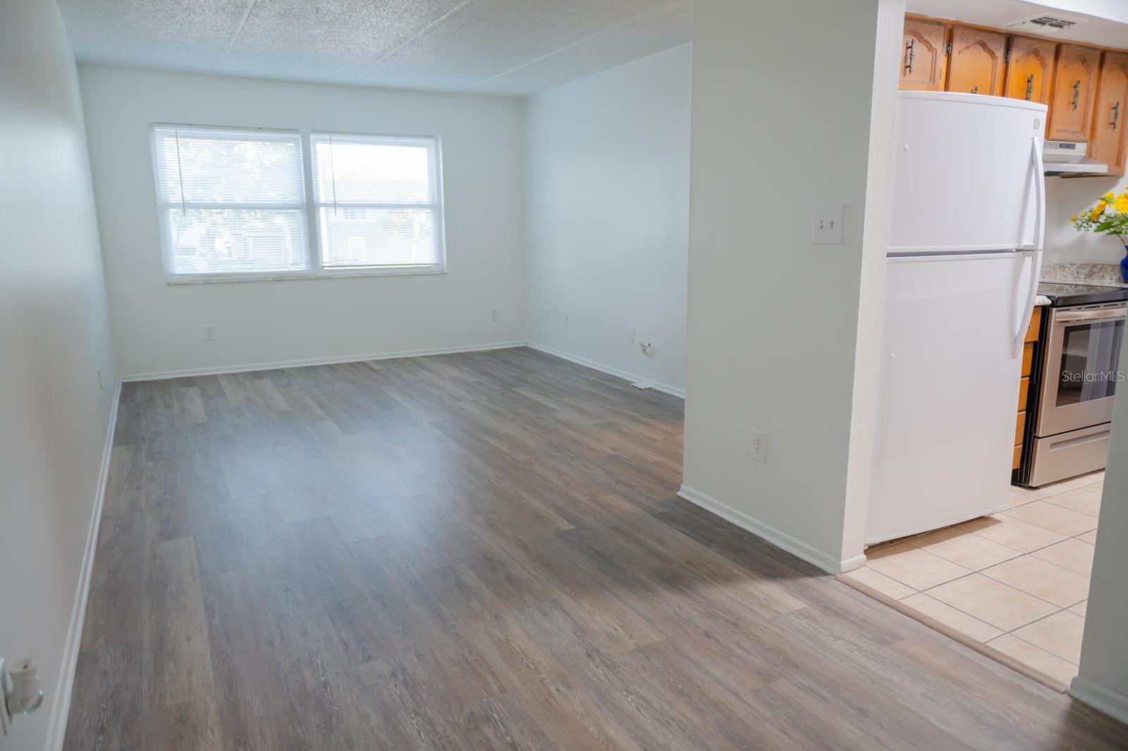 COMMODORE PLACE CONDO - Residential Lease