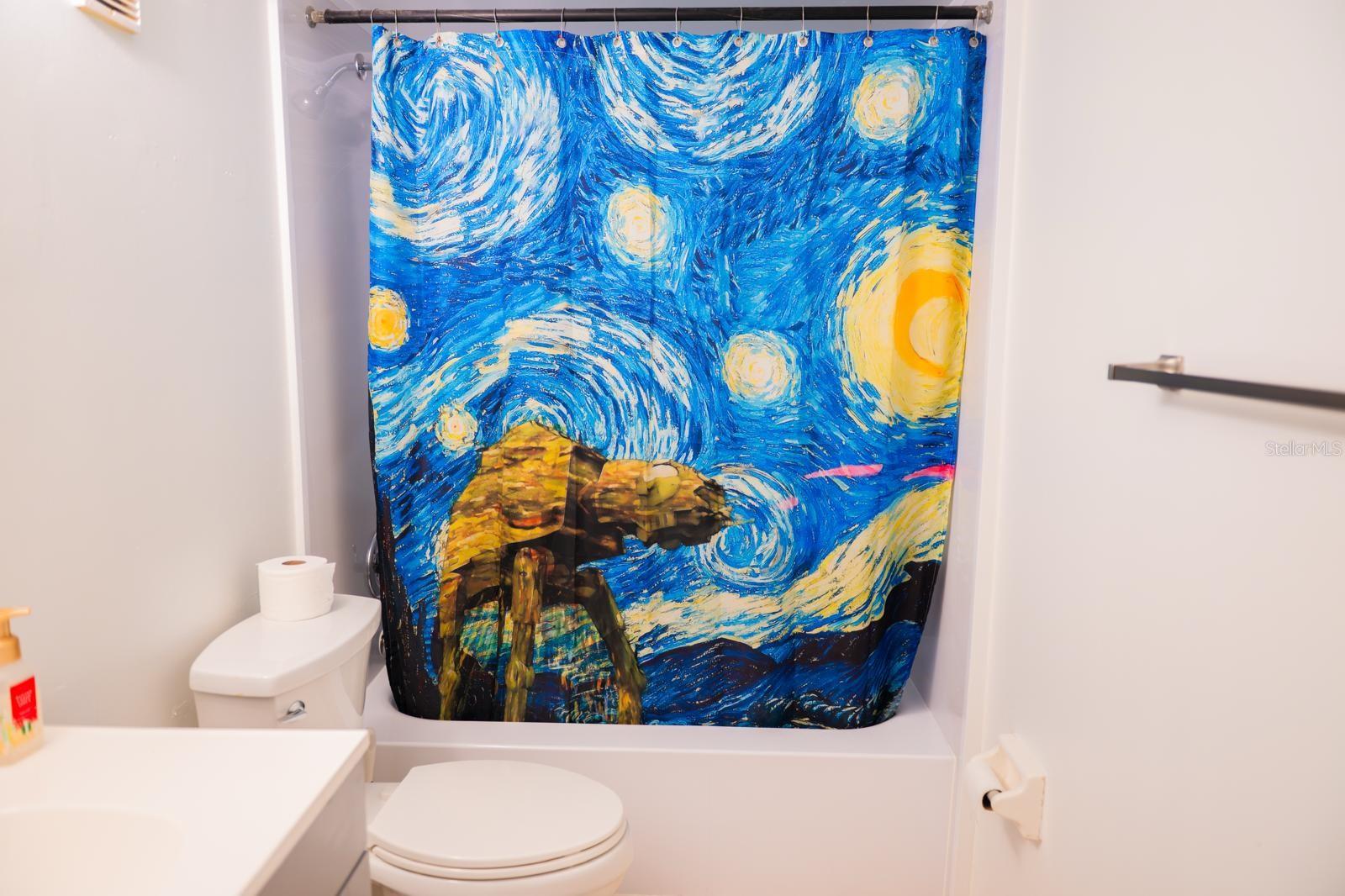 COMMODORE PLACE CONDO - Residential Lease